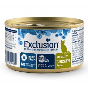 Влажный корм Exclusion в форме паштета с курицей для взрослых кастрированных котов и стерилизованных кошек всех пород. Монопротеиновая рецептура содержит 95% мяса курицы, лососевое масло, псиллиум, пребиотики и средиземноморские фрукты. Выпускается в банке массой 85 г.