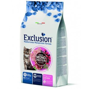 Сухой корм Exclusion Kitten с курицей для котят всех пород в возрасте от 2 до 12 месяцев. Рецептура содержит 32% дегидрированного мяса курицы, рис в качестве зернового компонента, лососевое масло, псиллиум, клетчатку и ягоды. Корм Exclusion Kitten для ежедневного кормления котёнка в период роста котёнка